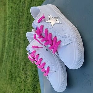 Vintage Havana White Sneakers with Silver Star Pink Laces Women’s Size 8.5 NWOT